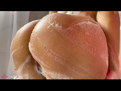 ❤️ La morena es masturba el cony amb un vibrador fins a un orgasme intens a la dutxa ❌ Sexe de qualitat a nosaltres ca.javdoe.top ️❤